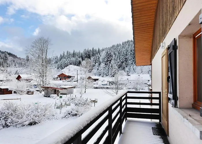 Hosted By Valentin Жерарме